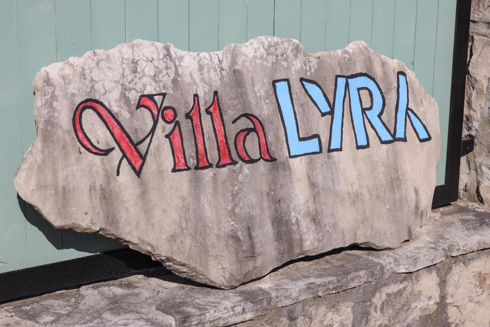 Villa Lyra Trebin Dış mekan fotoğraf